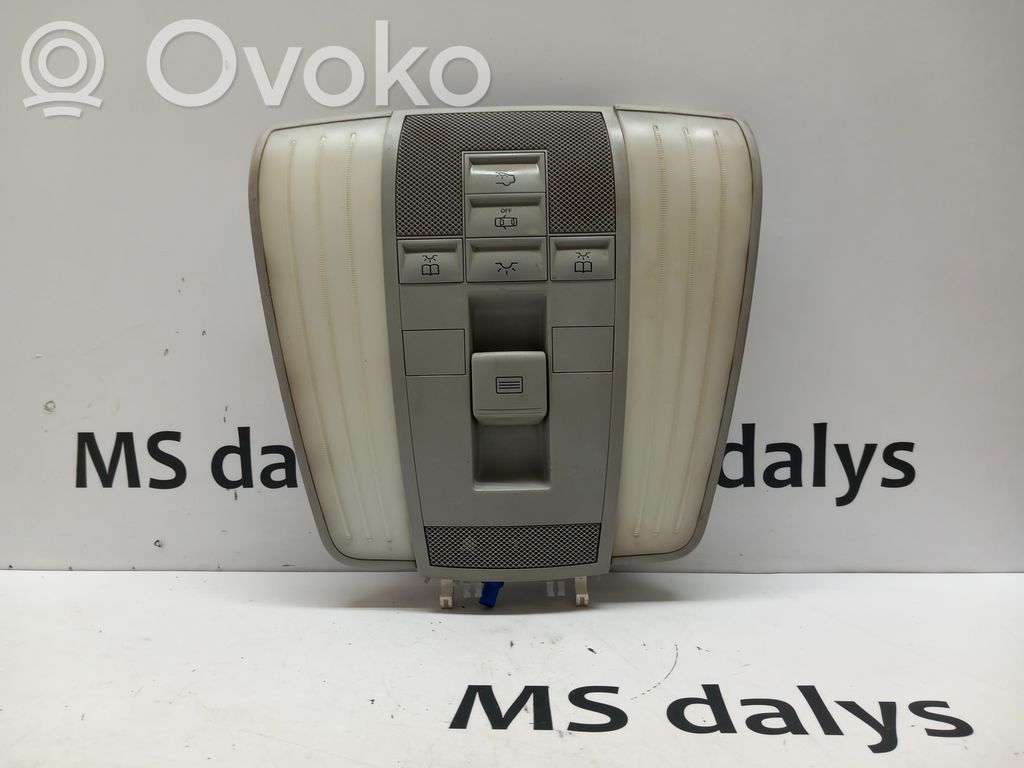 Mercedes-Benz E W212 Front seat light 