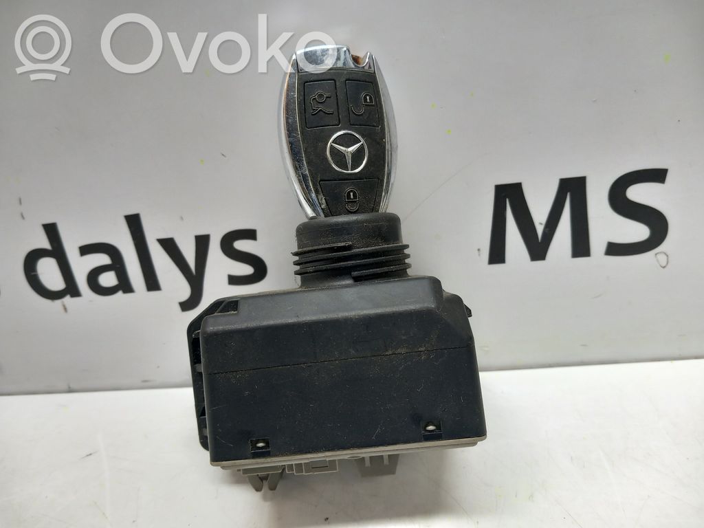 Mercedes-Benz CLS C218 X218 Ignition lock 