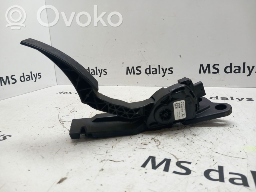 Mercedes-Benz ML W166 Gaspedal 
