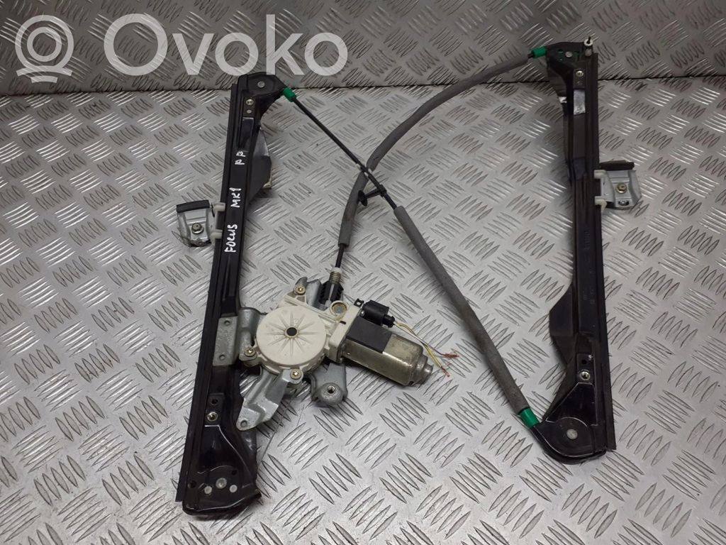 Ford Focus Macara ușă față cu motor 