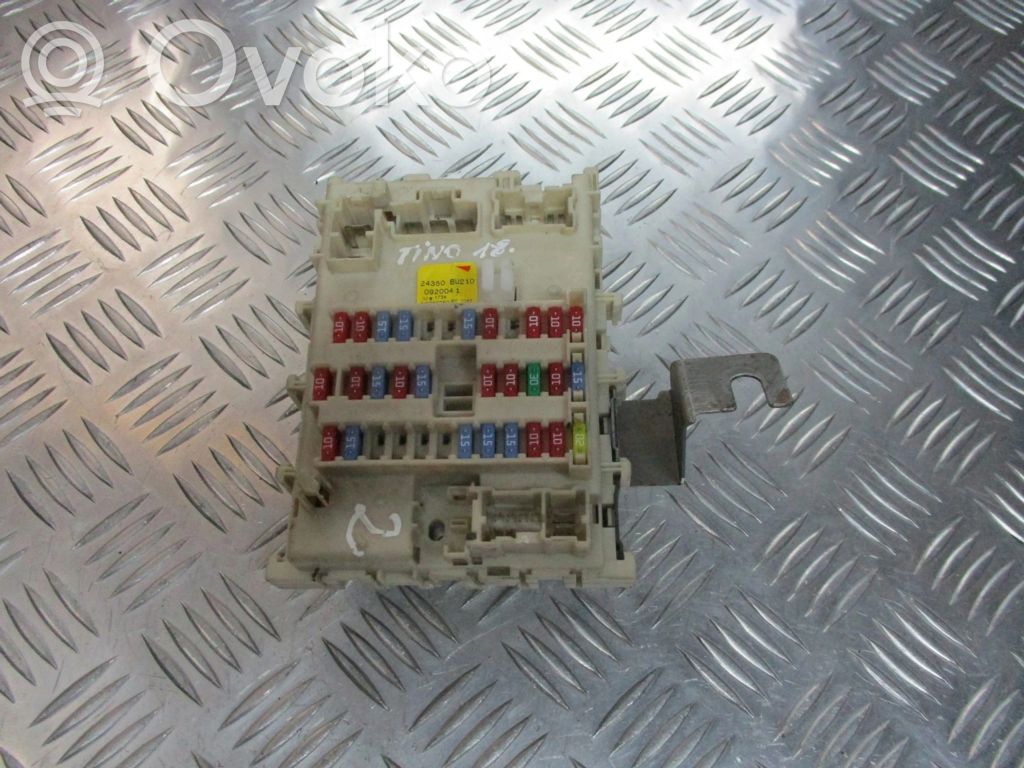 Nissan Almera Tino Set scatola dei fusibili