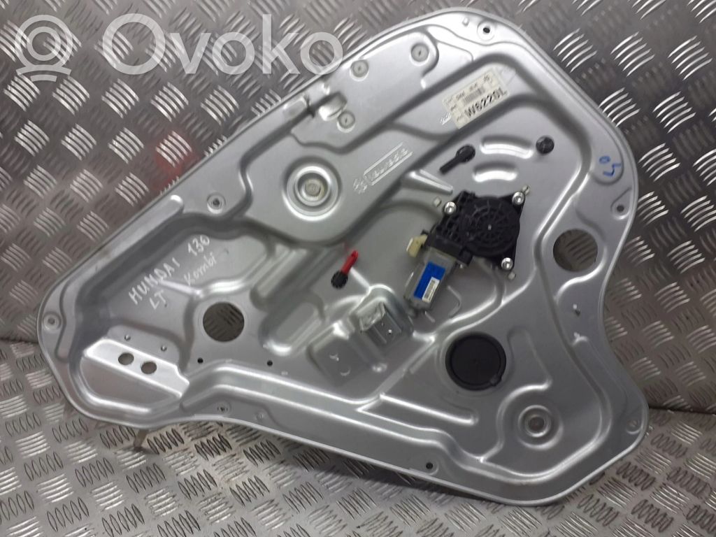 Hyundai i30 Regulador de puerta trasera con motor 