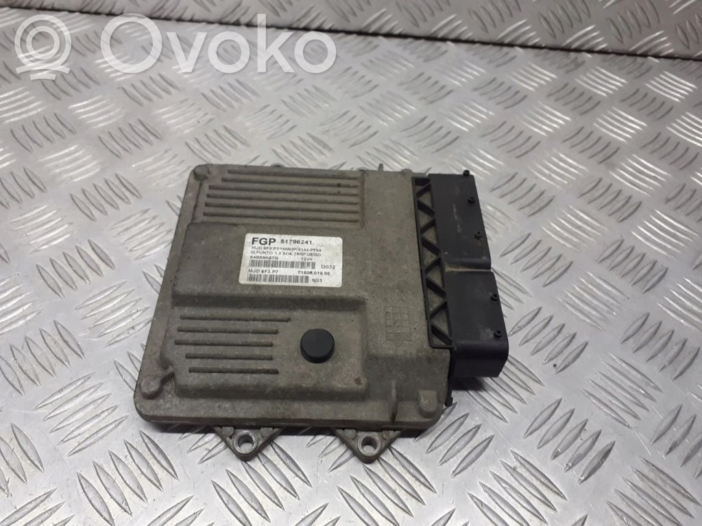 Fiat Grande Punto Motorsteuergerät ECU 