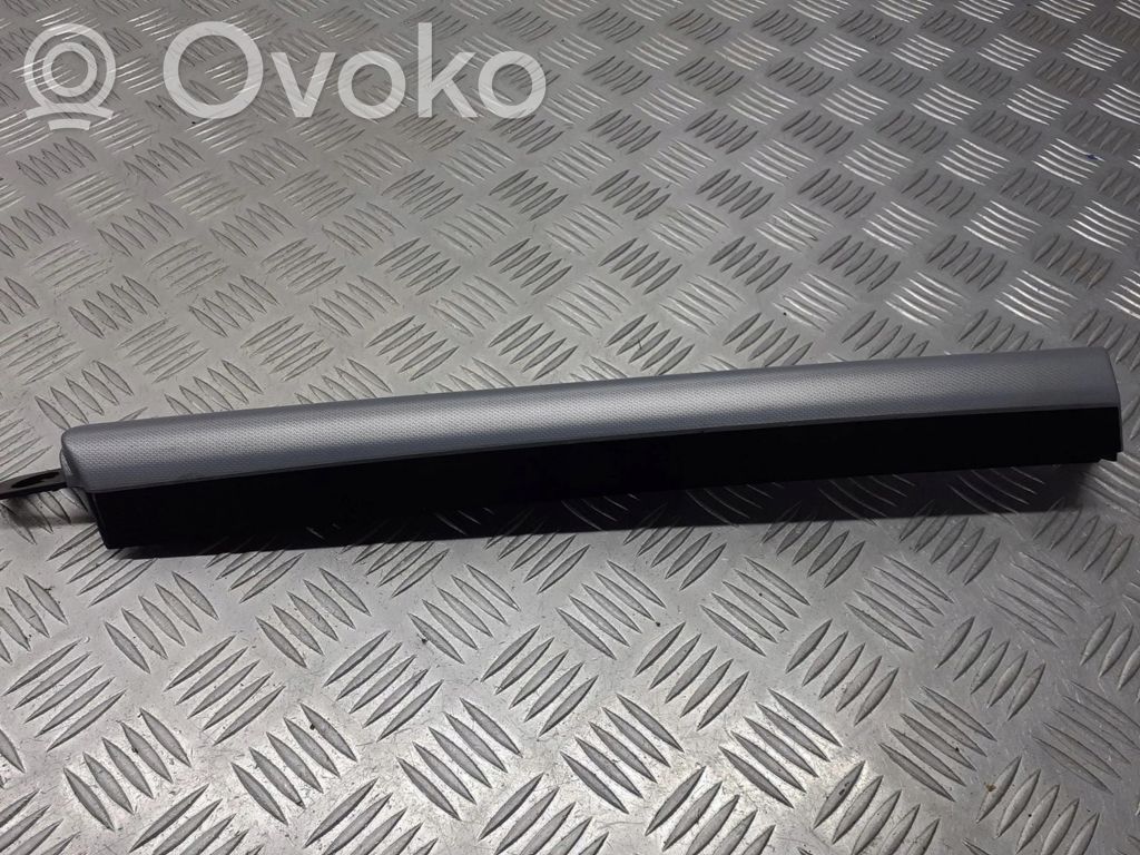 Opel Astra H Rivestimento pannello inferiore del cruscotto