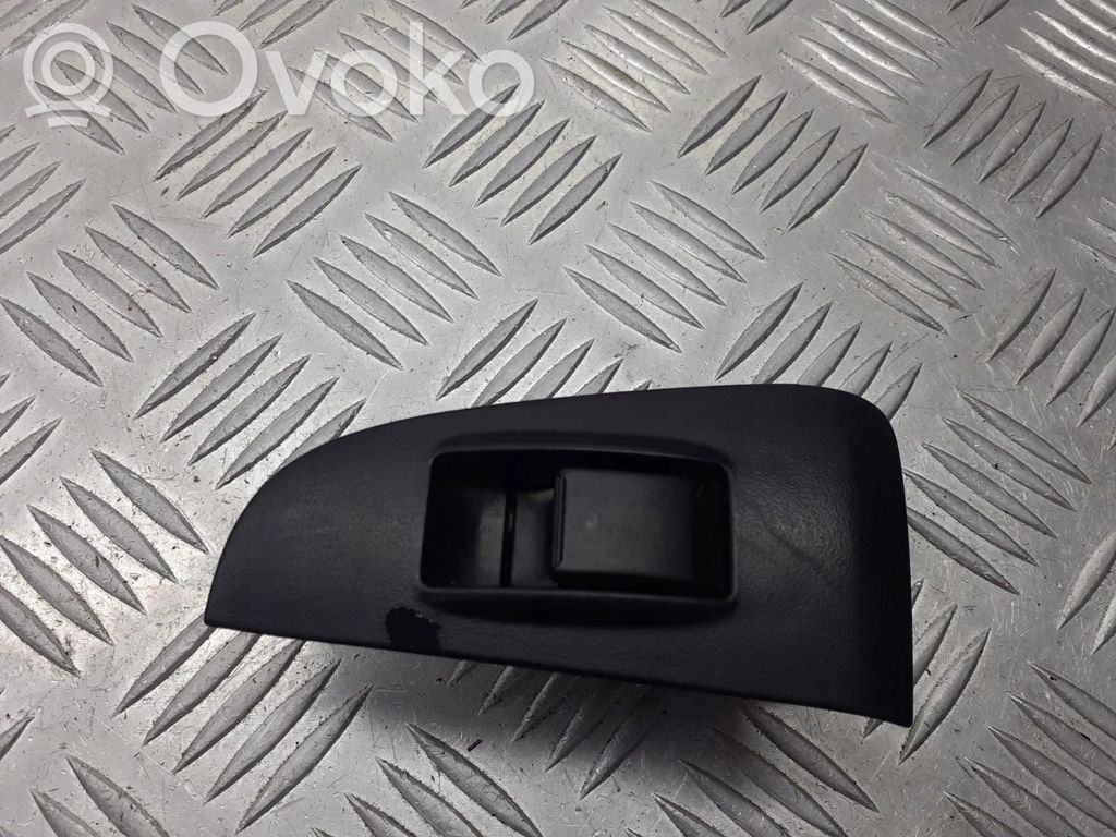 Toyota Avensis T250 Comutator comandă geamuri electrice