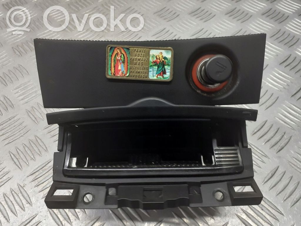 Posacenere auto   BP4K55211