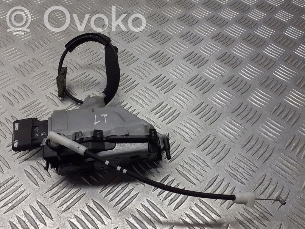 Citroen C3 Aizmugurē slēdzene 