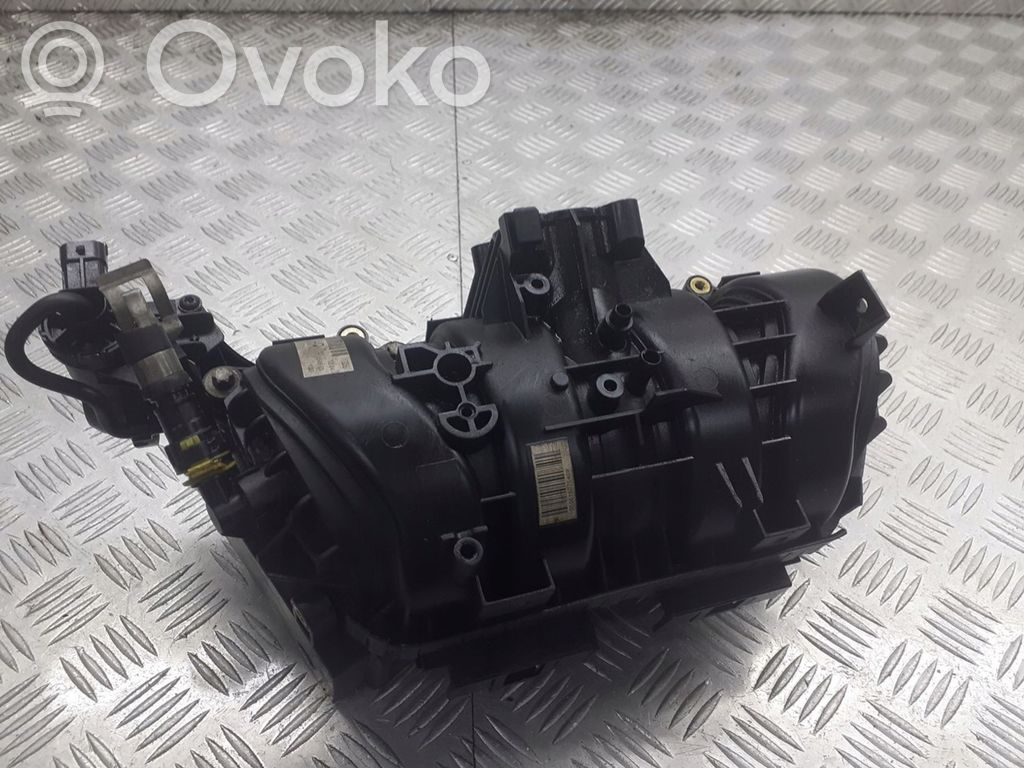 Opel Agila A Colector de admisión 