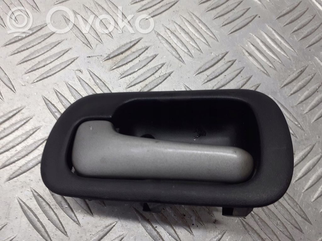 Manecilla interna puerta trasera   S4NL2