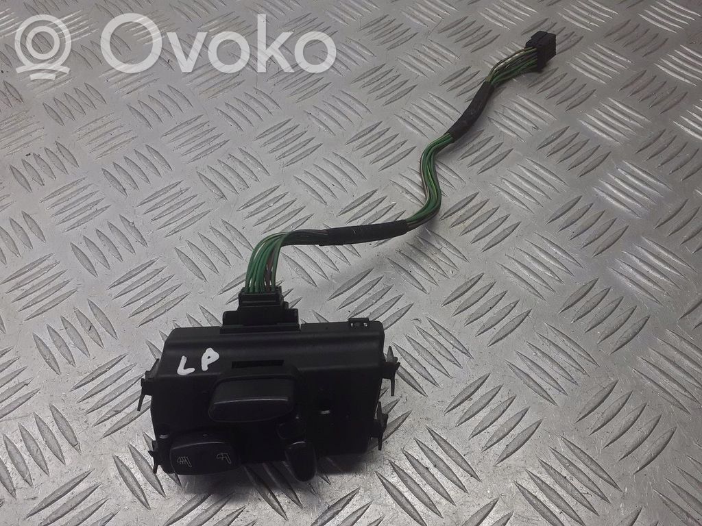 Chrysler Pacifica Seat adjustment knob 
