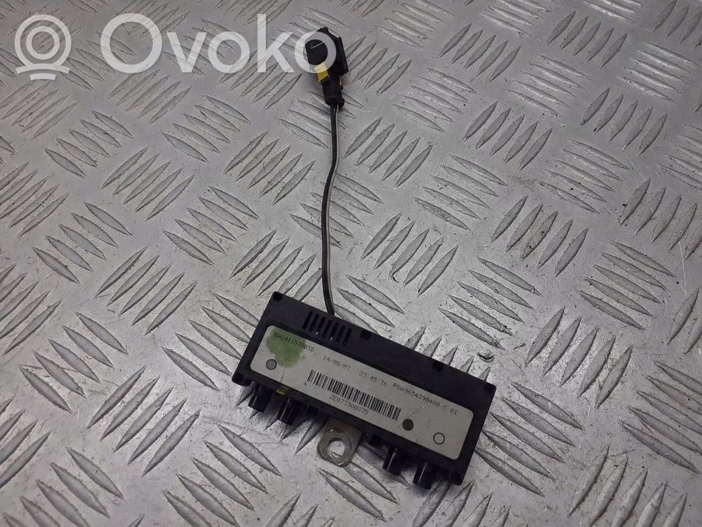Peugeot 407 Amplificator antenă aeriană 