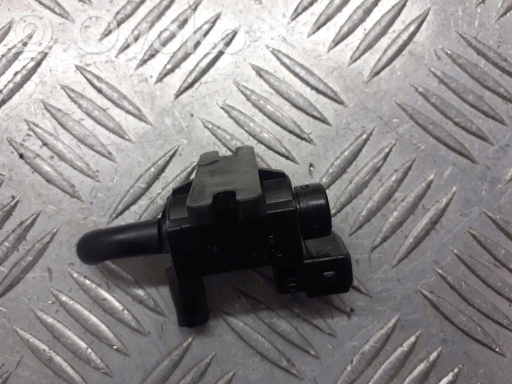 Electroválvula del turbo   72244800