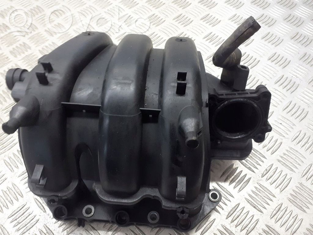 Skoda Fabia Mk1 (6Y) Collettore di aspirazione