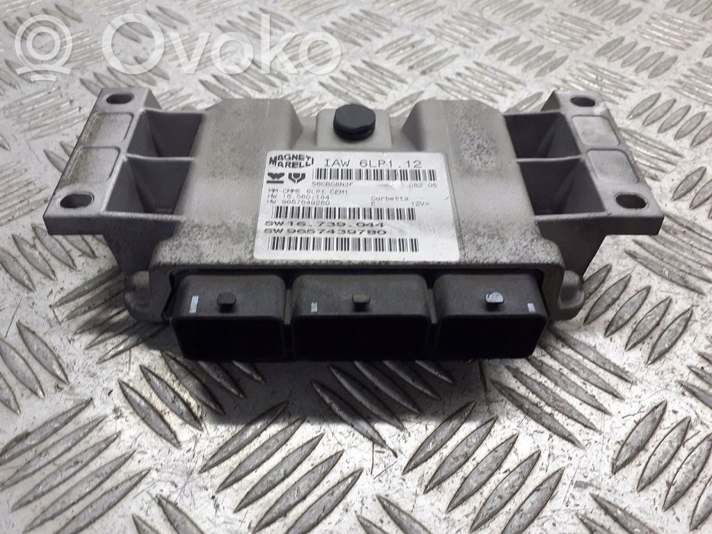Peugeot 407 Engine control unit/module 