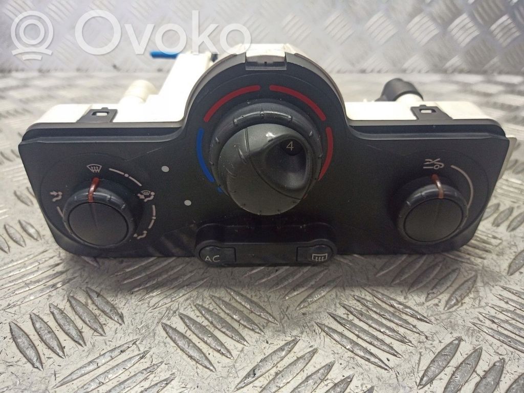 Renault Clio III Interruptor de control del ventilador interior 