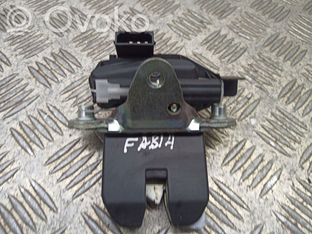 Skoda Fabia Mk2 (5J) Încuietoare portbagaj 