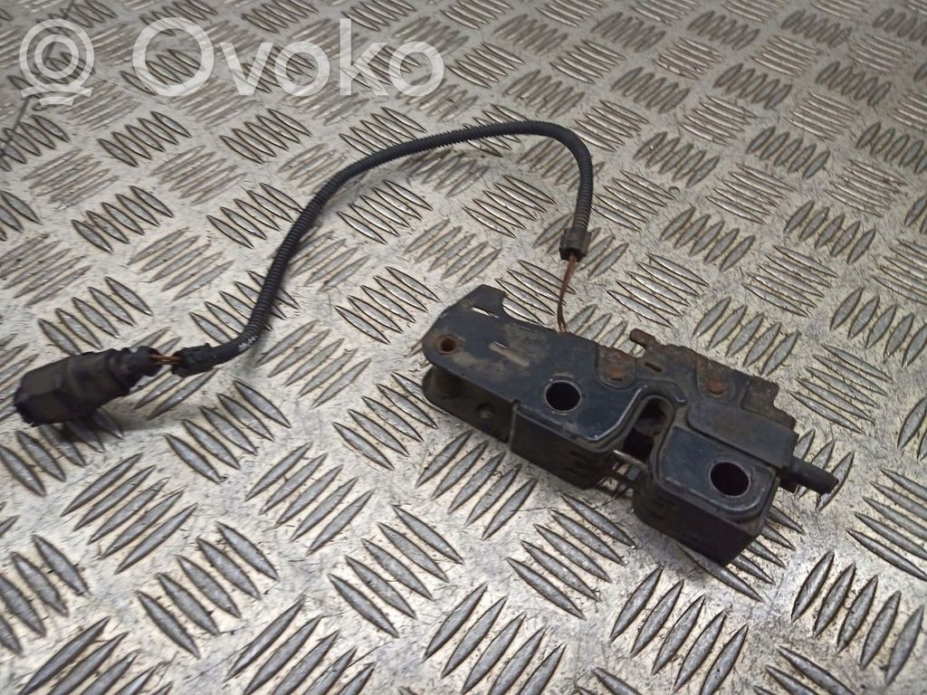Volkswagen Golf Plus Chiusura/serratura vano motore/cofano