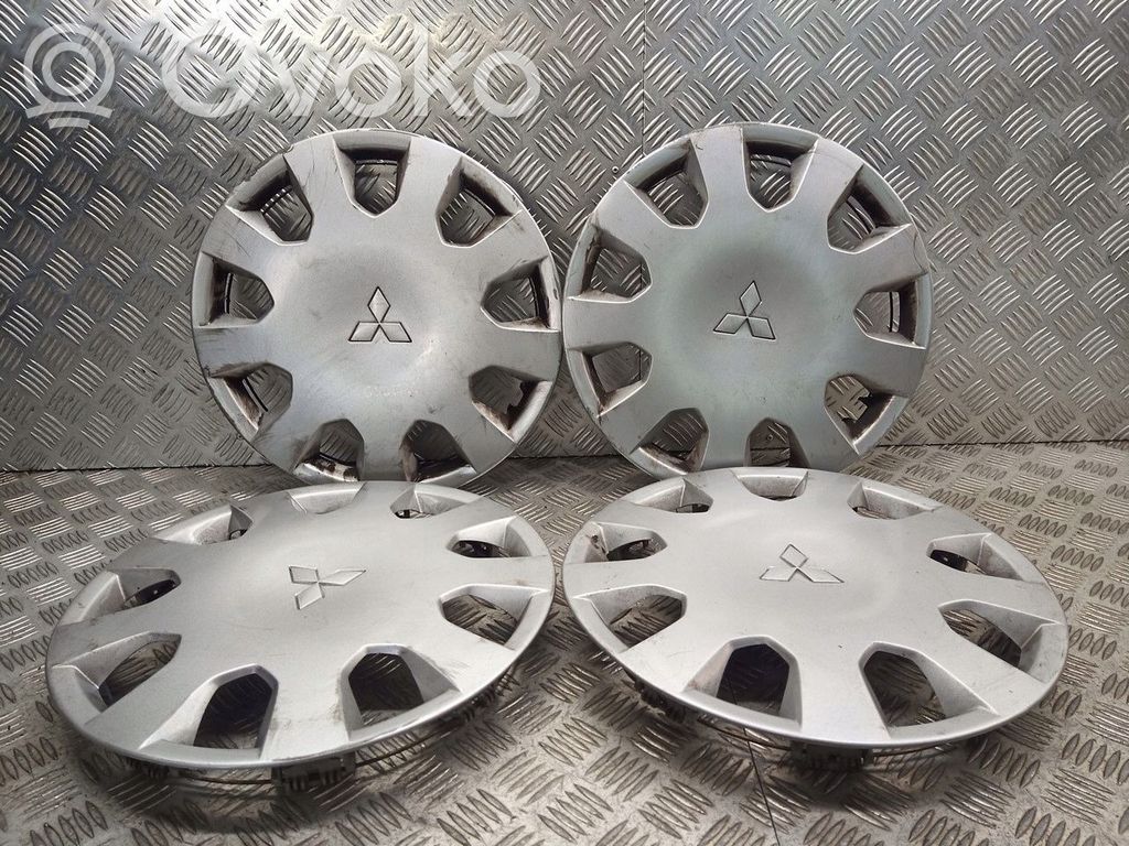 Mitsubishi Colt CZ3 Ornament central jantă R15 