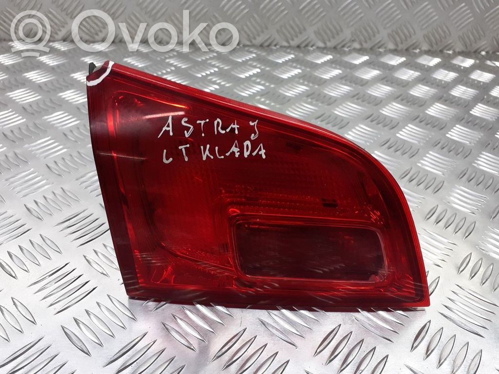 Opel Astra J Luci posteriori 