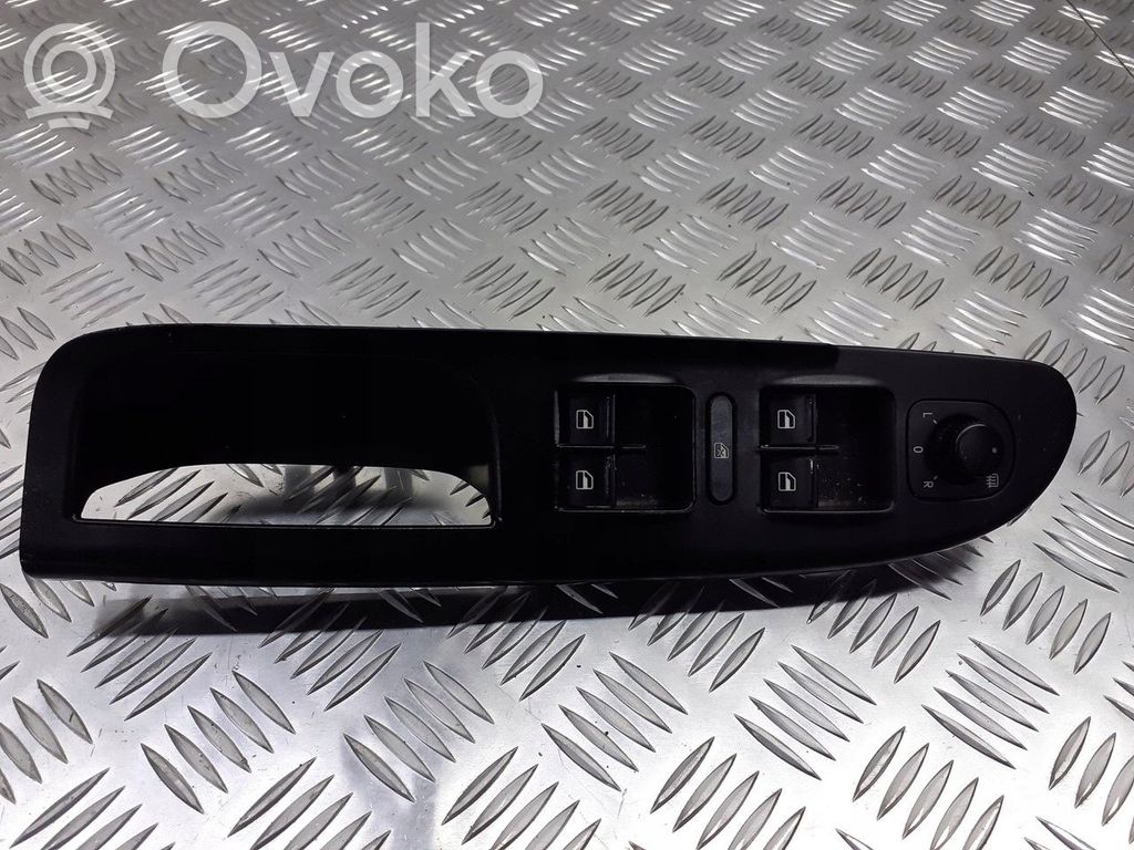 Volkswagen PASSAT B6 Interruttore di controllo dell’alzacristalli elettrico