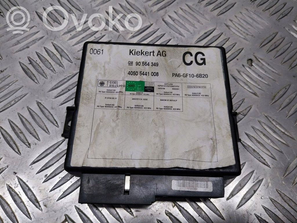 Opel Omega B2 Modul de control caroserie central 