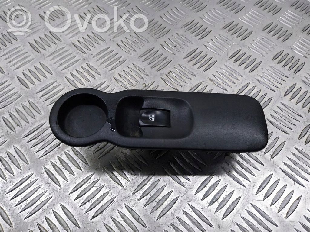 Przyciski szyb   8200278436