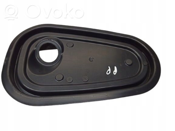 Capac mâner ușă spate   8W0837916