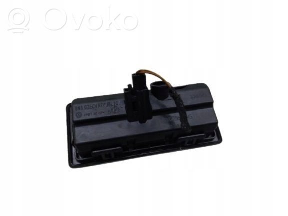 Audi A4 S4 B9 8W Interruttore a pulsante apertura portellone posteriore/bagagliaio