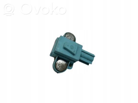 Audi A6 S6 C6 4F Airbagsensor Crashsensor Drucksensor 