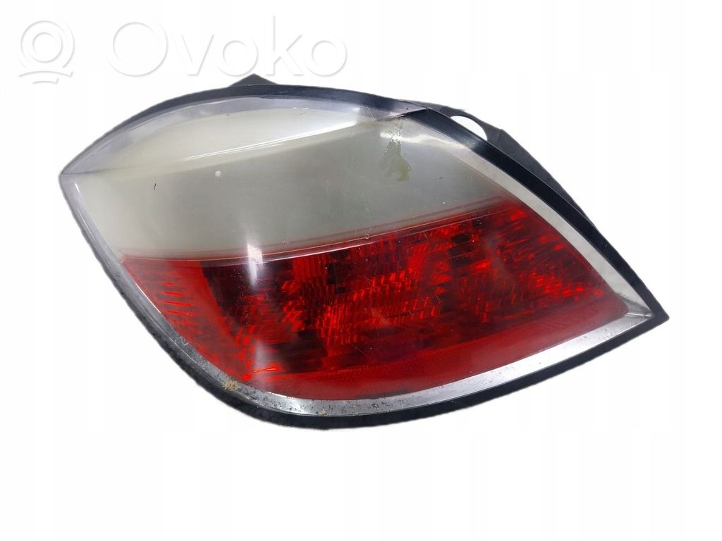 Opel Astra H Rekisterikilven valo 