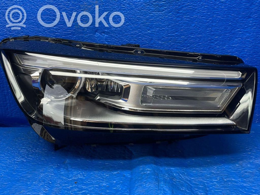 Audi Q5 SQ5 FY Lampa przednia 