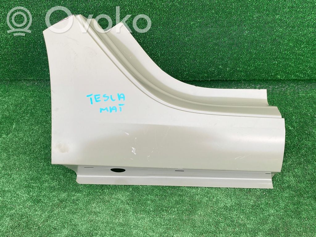 Tesla Model 3 Kynnys 