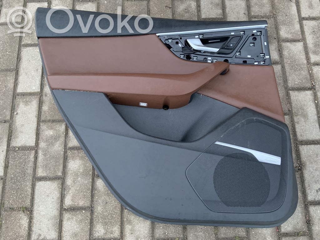 Audi Q7 4M Rivestimento del pannello della portiera posteriore 