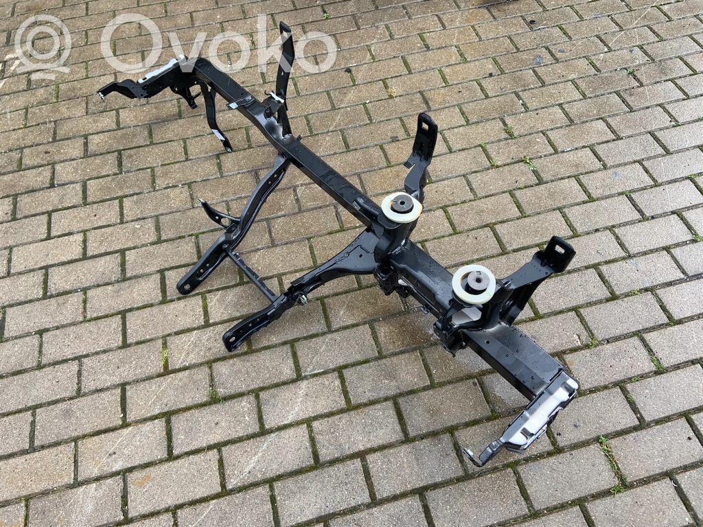 Audi Q7 4M Travesaño/barra de soporte del panel de instrumentos 