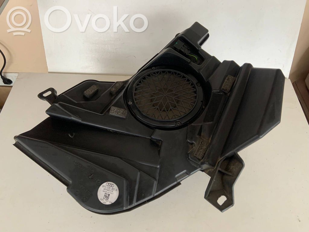 Audi A5 8T 8F Subwoofer 