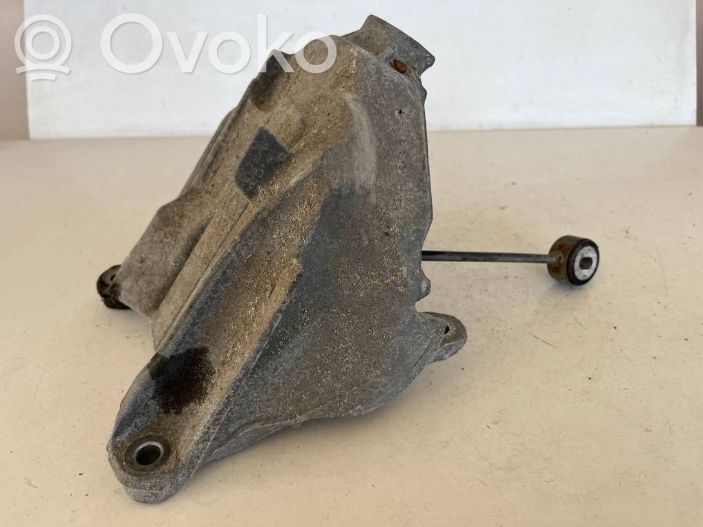 Audi Q5 SQ5 FY Engine mounting bracket 