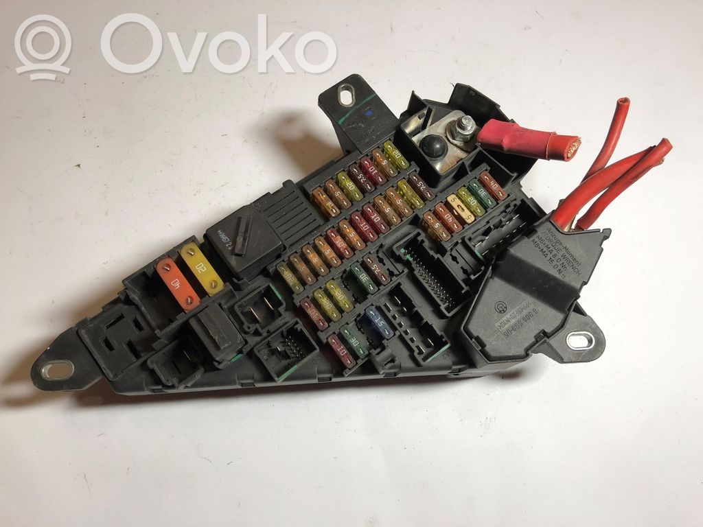 BMW 5 E60 E61 Sulakemoduuli 