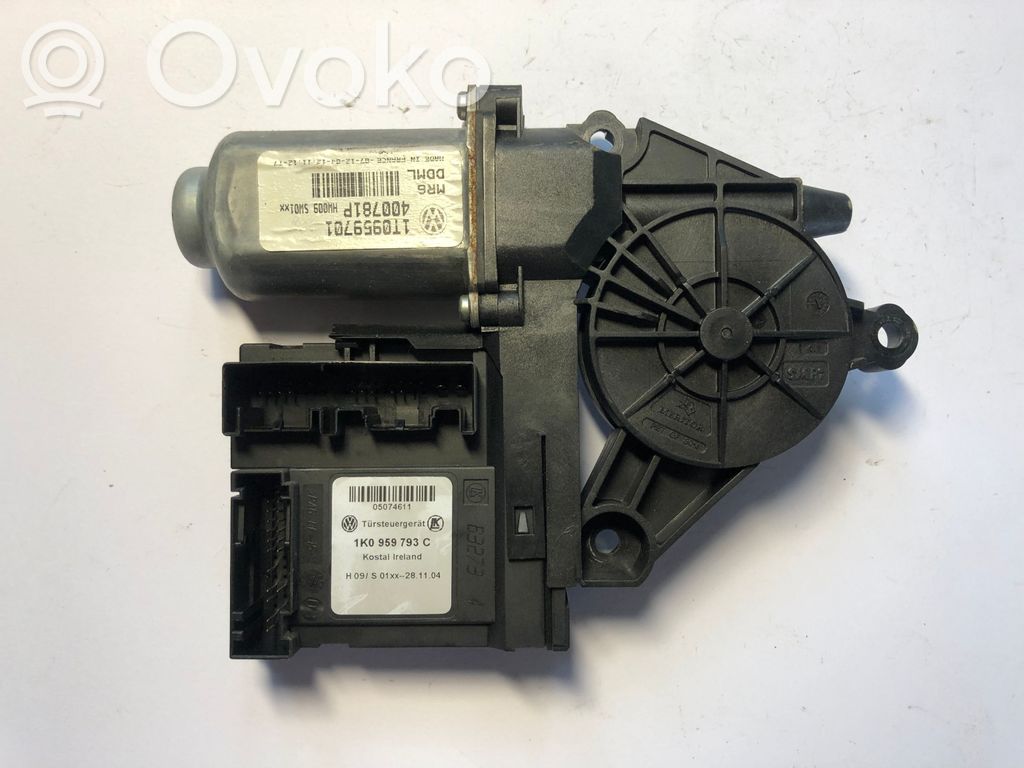 Skoda Octavia Mk2 (1Z) Silnik regulatora szyby drzwi przednich 