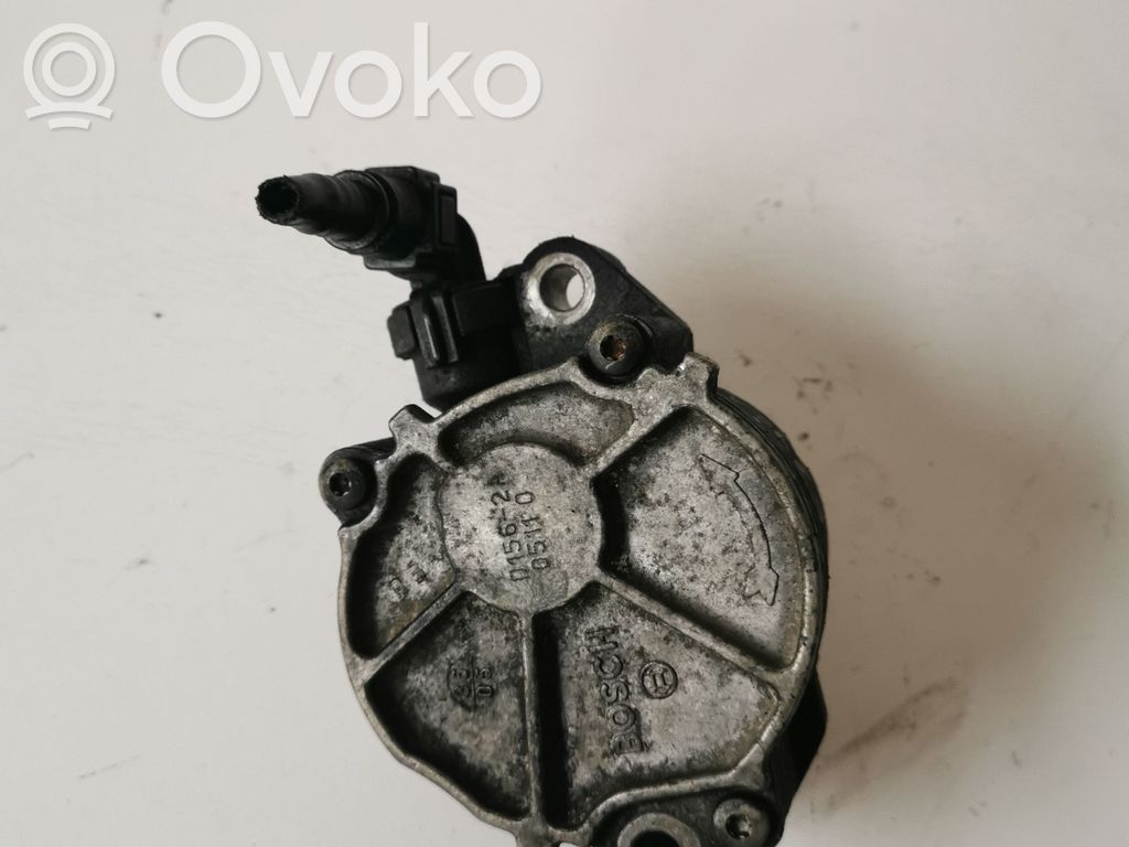 Vakuumo pompa   01562A