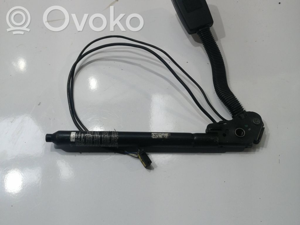 BMW 7 E65 E66 Sagtis diržo priekinė 
