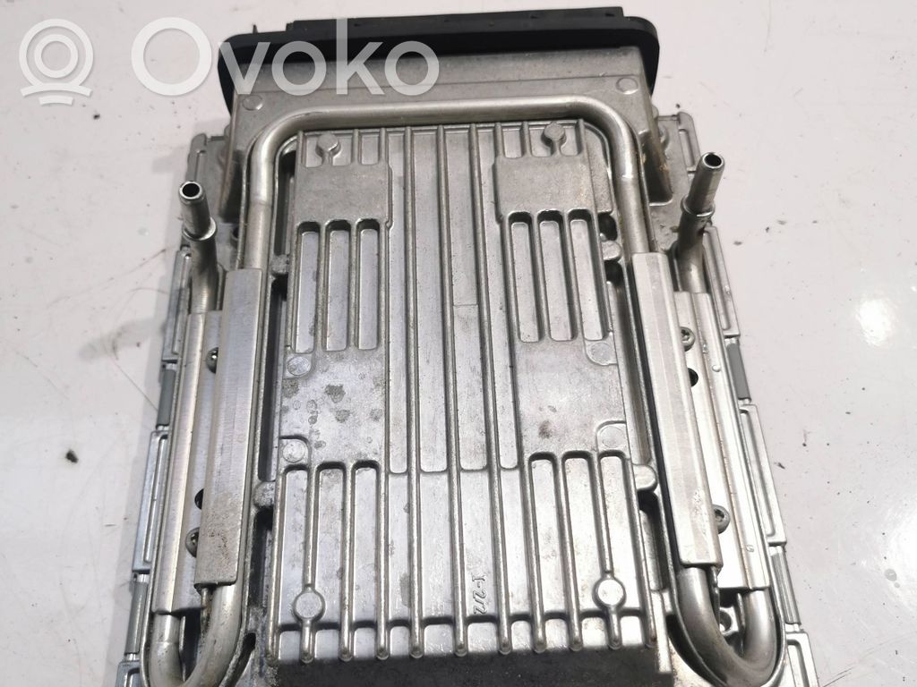 BMW 5 F10 F11 Engine control unit/module 