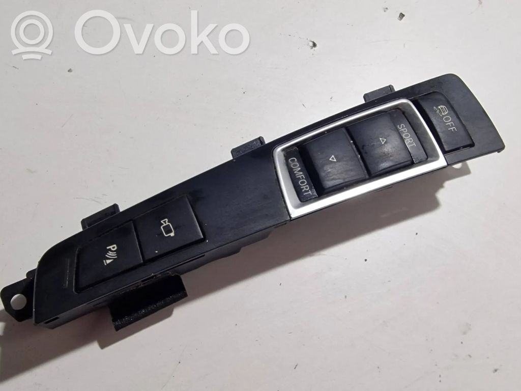 BMW 5 F10 F11 Przycisk / Włącznik czujnika parkowania PDC 