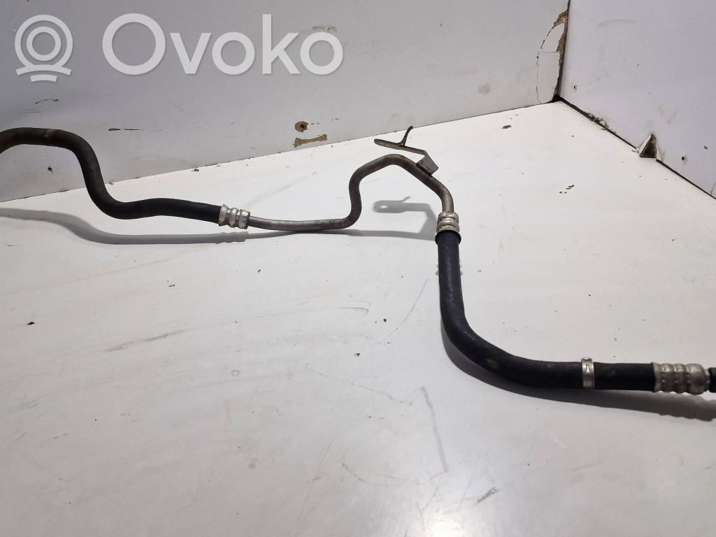 BMW 5 E60 E61 Ohjaustehostimen letkusto 