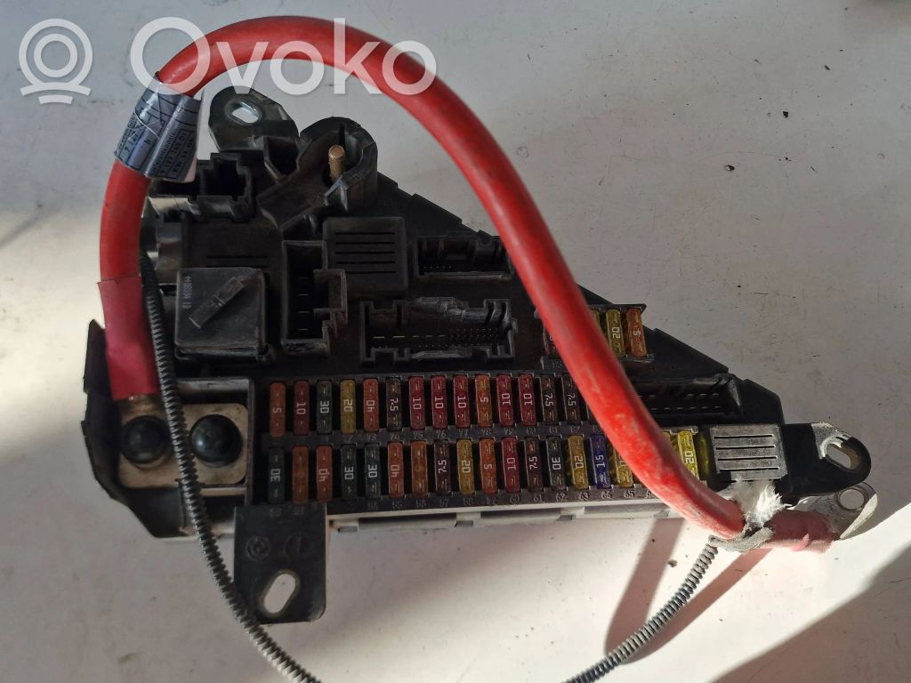 BMW 5 E60 E61 Drošinātāju kaste (komplekts) 