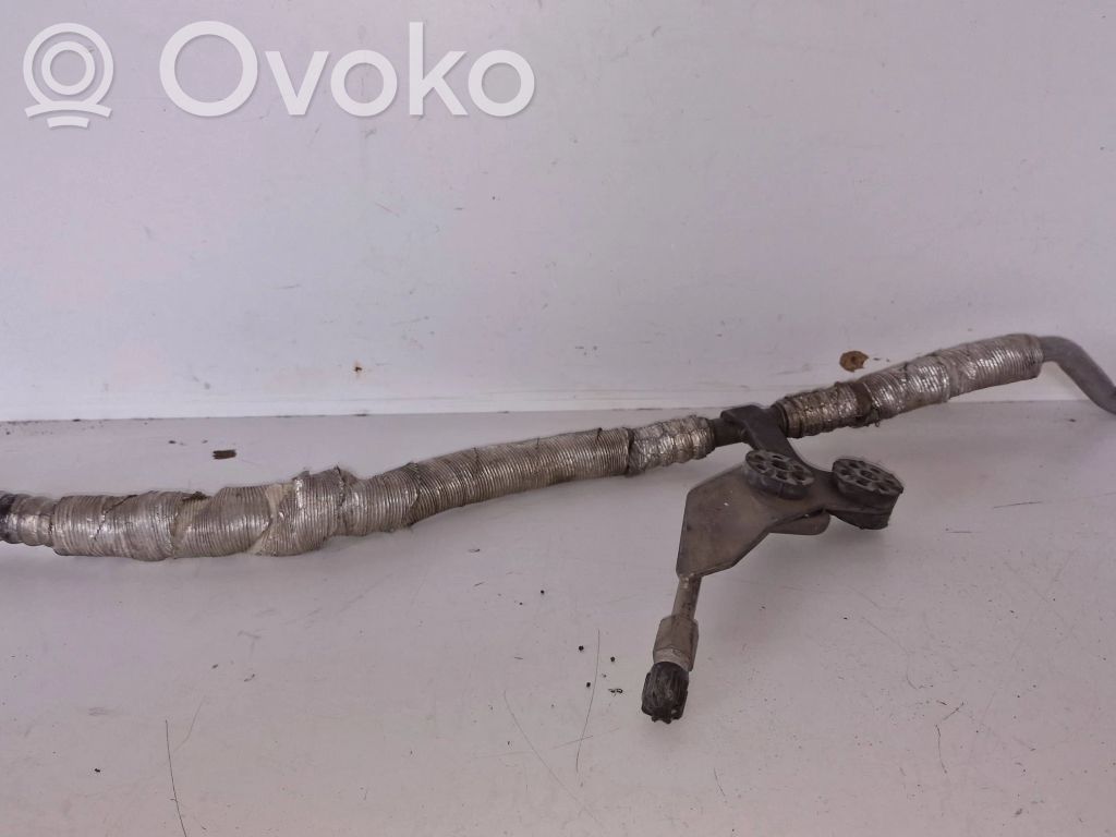 Air conditioning (A/C) pipe/hose   9155343