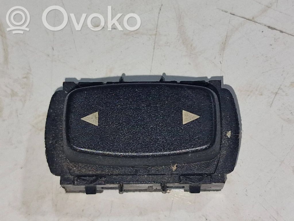Commutateur de commande de siège   6935253,289357,83100000