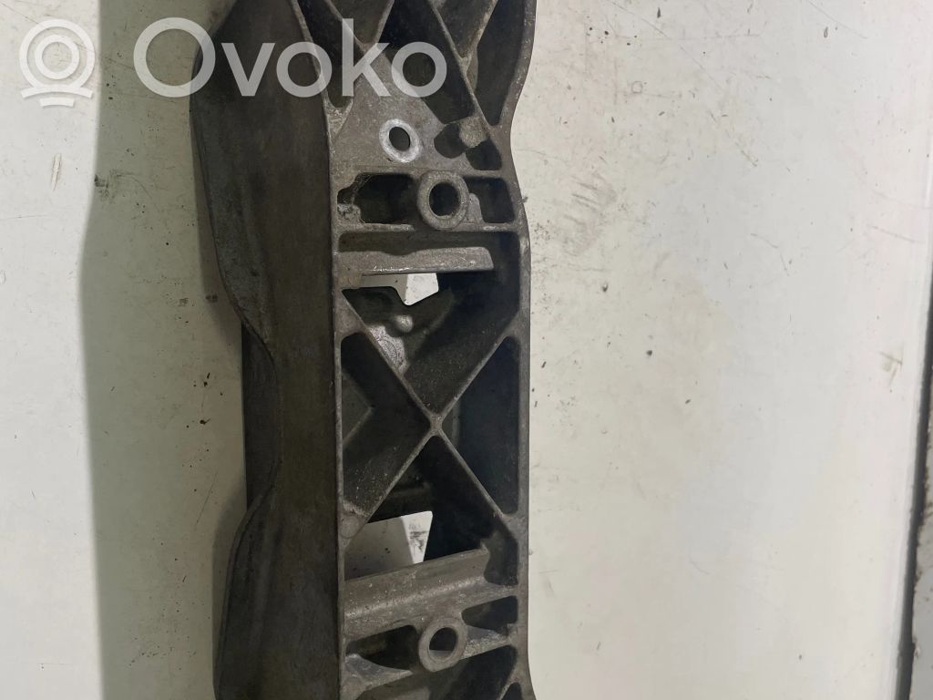 BMW 5 E60 E61 Gearbox mounting bracket 