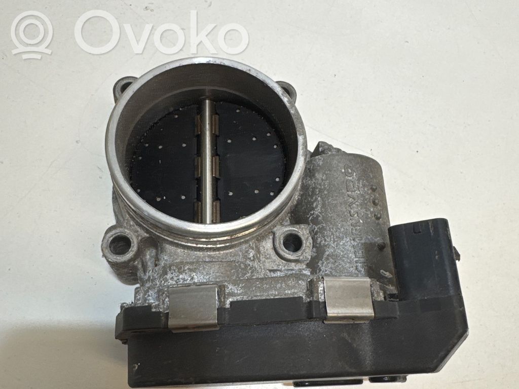 Throttle valve   7561066