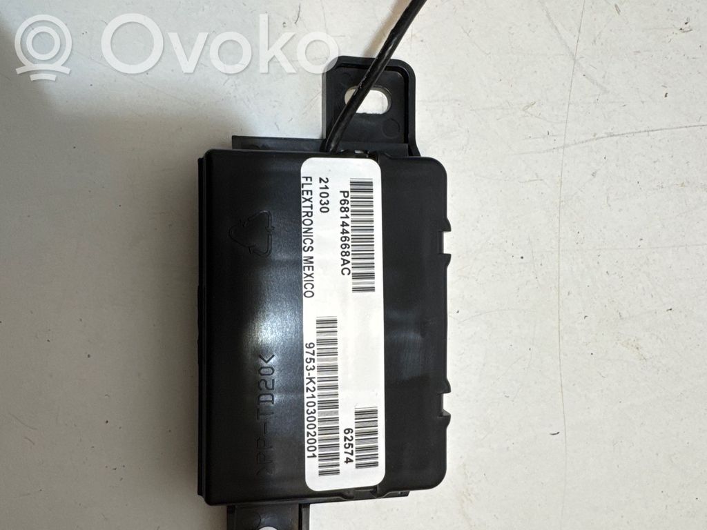 Antenna control unit   68144668AC,9753K210300200