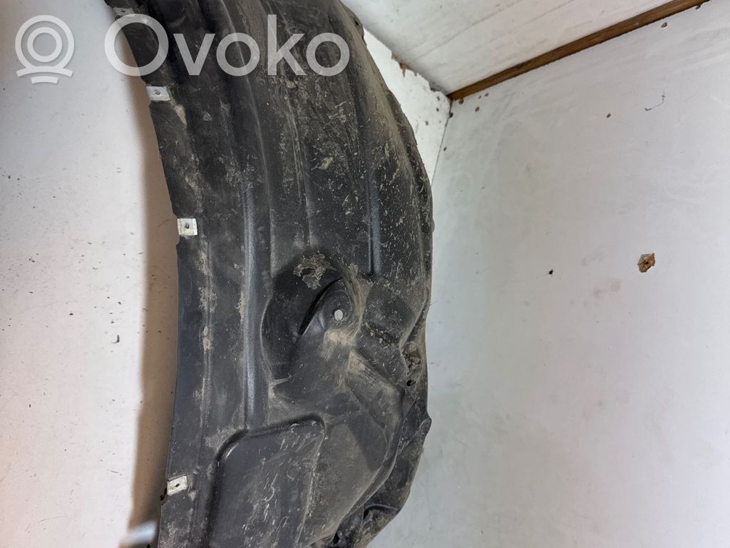 Priekinis posparnis   68275896AE,MN693915,Q213850
